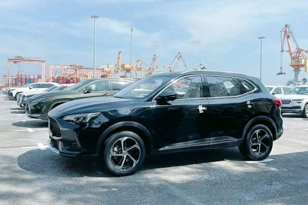 Mẫu xe nào ra mắt tại thị trường Việt Nam trong tháng 11/2023? Mẫu xe nào ra mắt tại thị trường Việt Nam trong tháng 11/2023?