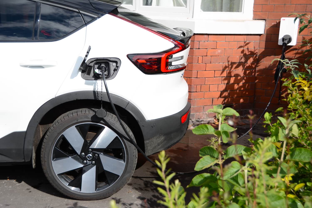 6 lỗi thường gặp ở xe ô tô điện và cách khắc phục 6 lỗi thường gặp ở xe ô tô điện và cách khắc phục