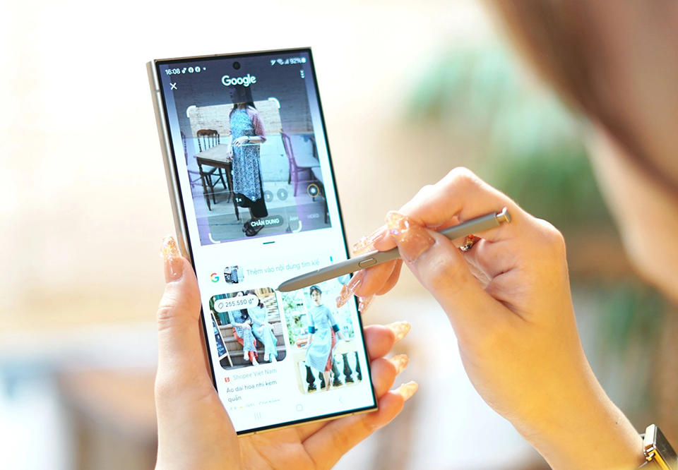 Samsung vừa phát hành One UI 6.1, đưa Galaxy AI đến với dòng S23, Fold5 và Flip5 Samsung vừa phát hành One UI 6.1, đưa Galaxy AI đến với dòng S23, Fold5 và Flip5