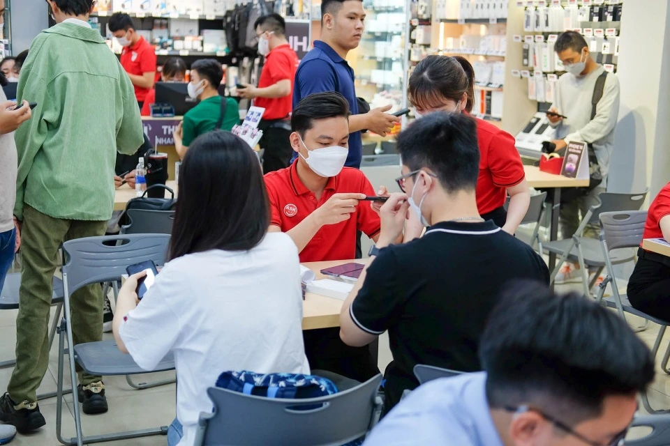 Hãy chuẩn bị tinh thần đi, vì giá smartphone, laptop sắp tăng mạnh! Hãy chuẩn bị tinh thần đi, vì giá smartphone, laptop sắp tăng mạnh!