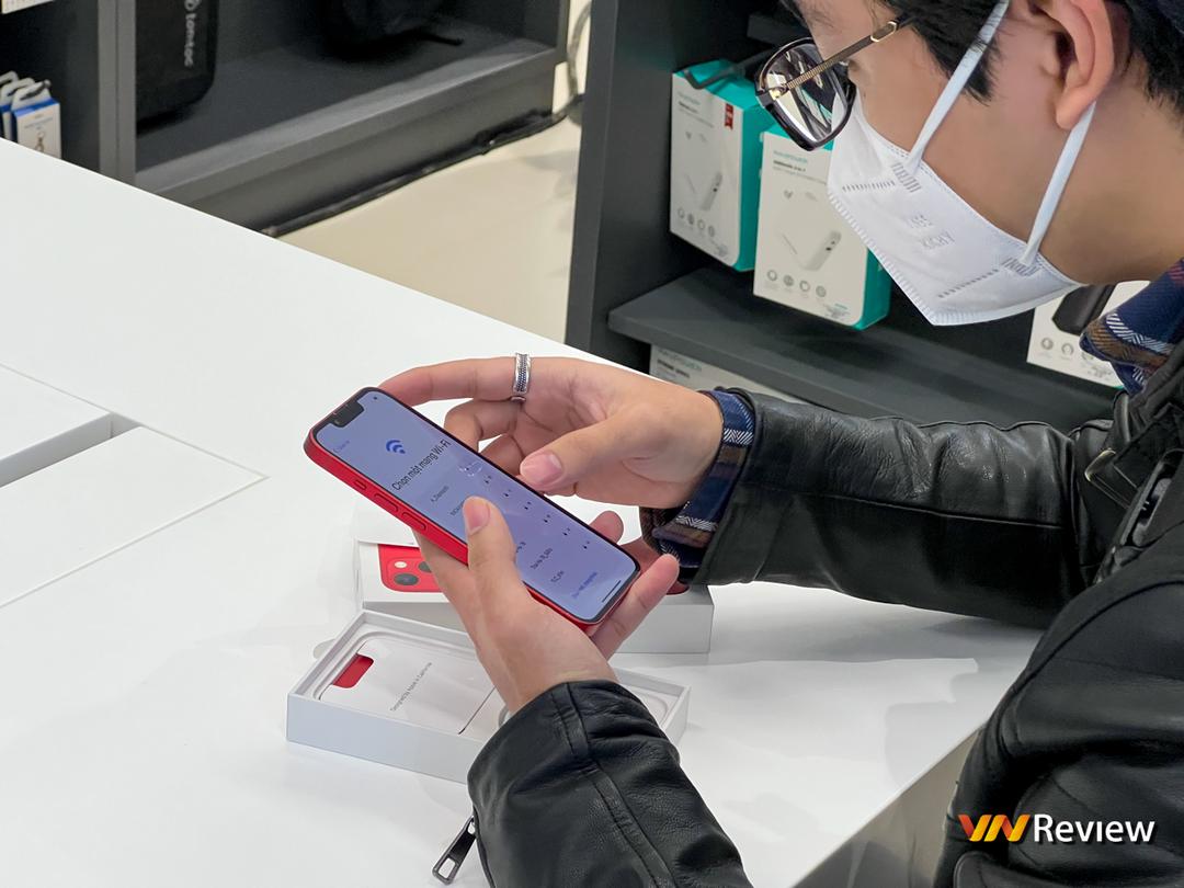 ShopDunk khai trương đồng loạt 5 cửa hàng Apple Mono Store và mở bán iPhone 13 chính hãng tại Việt Nam ShopDunk khai trương đồng loạt 5 cửa hàng Apple Mono Store và mở bán iPhone 13 chính hãng tại Việt Nam