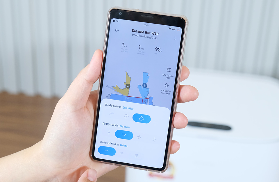 Đánh giá Dreame Bot W10: Hóa giải được vấn đề cả làng robot đầu hàng Đánh giá Dreame Bot W10: Hóa giải được vấn đề cả làng robot đầu hàng