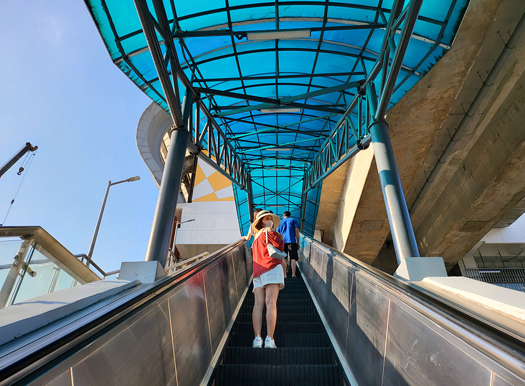 Một vòng tàu điện trên cao Cát Linh – Hà Đông Một vòng tàu điện trên cao Cát Linh – Hà Đông