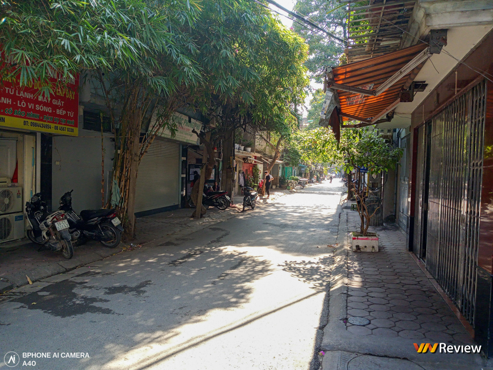 Mở hộp Bphone A60: “Smartphone quốc dân” mới của Bkav có gì? Mở hộp Bphone A60: “Smartphone quốc dân” mới của Bkav có gì?