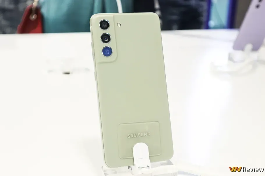 Những smartphone đáng mua nhất ở các tầm giá dịp Tết Nhâm Dần 2022 Những smartphone đáng mua nhất ở các tầm giá dịp Tết Nhâm Dần 2022