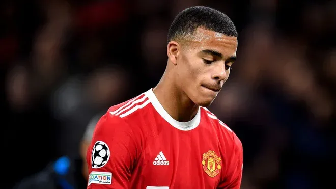 Greenwood bị xóa tên khỏi FIFA 22 Greenwood bị xóa tên khỏi FIFA 22