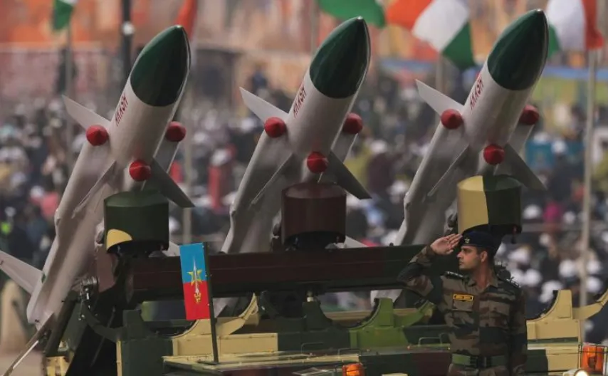 Ấn Độ vô tình bắn tên lửa sang Pakistan Ấn Độ vô tình bắn tên lửa sang Pakistan