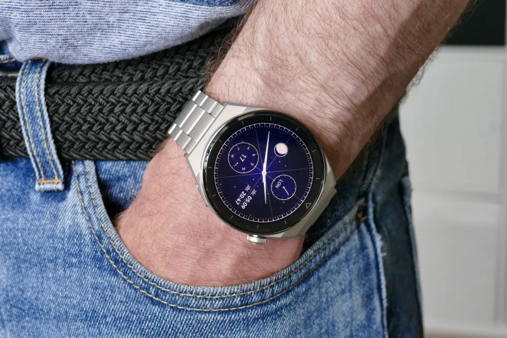 So sánh Huawei Watch GT 3 Pro và Samsung Galaxy Watch 4 Classic: đâu là chiếc smartwatch phù hợp với bạn? So sánh Huawei Watch GT 3 Pro và Samsung Galaxy Watch 4 Classic: đâu là chiếc smartwatch phù hợp với bạn?
