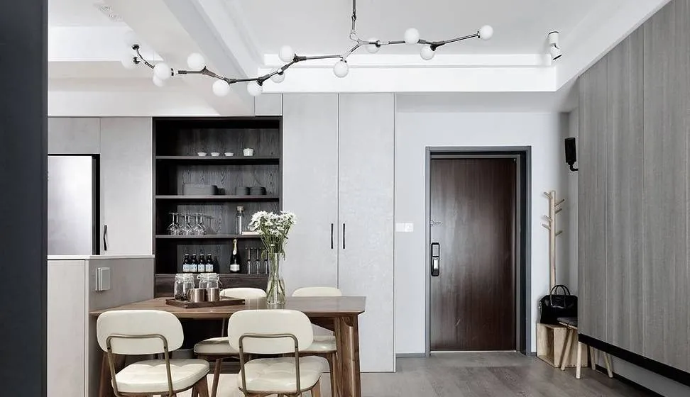 Căn hộ 85 mét vuông, 3 phòng ngủ thiết kế được đấy, đáng để học hỏi Căn hộ 85 mét vuông, 3 phòng ngủ thiết kế được đấy, đáng để học hỏi