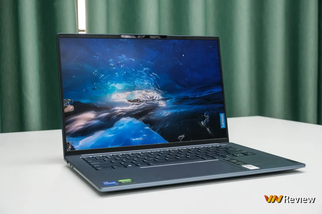 Đánh giá Lenovo Yoga Slim 7i Pro X: chiếc laptop “đa-zi-năng” đúng nghĩa đây rồi Đánh giá Lenovo Yoga Slim 7i Pro X: chiếc laptop “đa-zi-năng” đúng nghĩa đây rồi