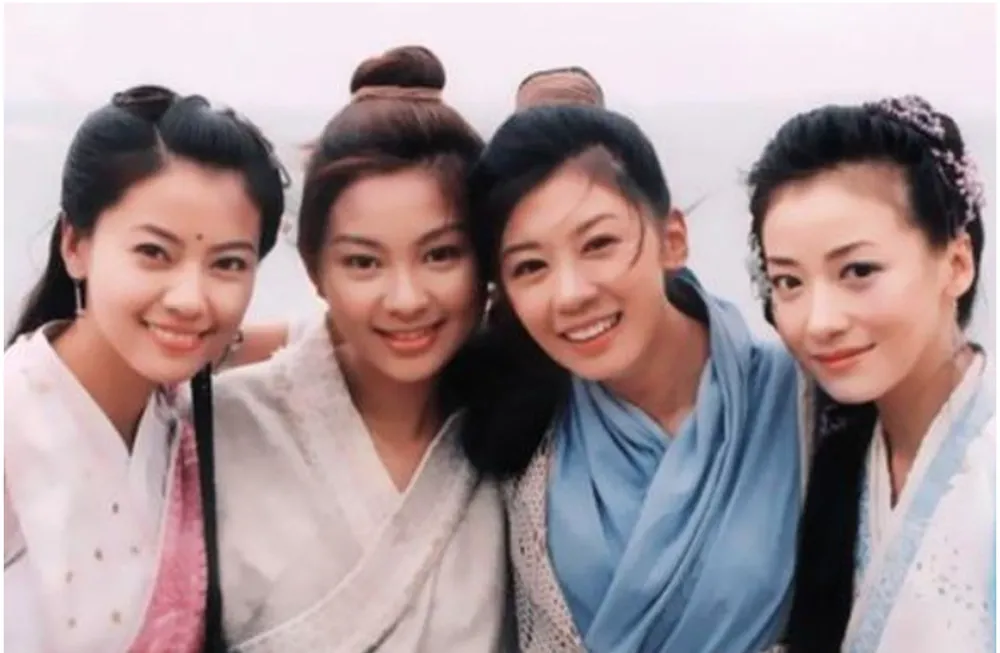 Boss ẩn trong Ỷ Thiên Đồ Long ký: Nữ nhân xinh đẹp chẳng kém Triệu Mẫn, võ công ăn đứt Chu Chỉ Nhược Boss ẩn trong Ỷ Thiên Đồ Long ký: Nữ nhân xinh đẹp chẳng kém Triệu Mẫn, võ công ăn đứt Chu Chỉ Nhược