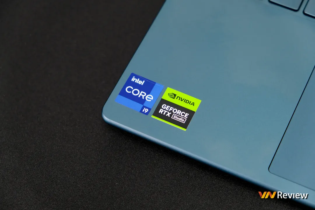 Đánh giá Lenovo Yoga Pro 9i: laptop Windows toàn diện của năm 2023 Đánh giá Lenovo Yoga Pro 9i: laptop Windows toàn diện của năm 2023