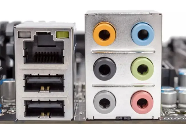 Bạn có biết: Màu sắc của các đầu nối âm thanh trên PC có ý nghĩa gì? Bạn có biết: Màu sắc của các đầu nối âm thanh trên PC có ý nghĩa gì?