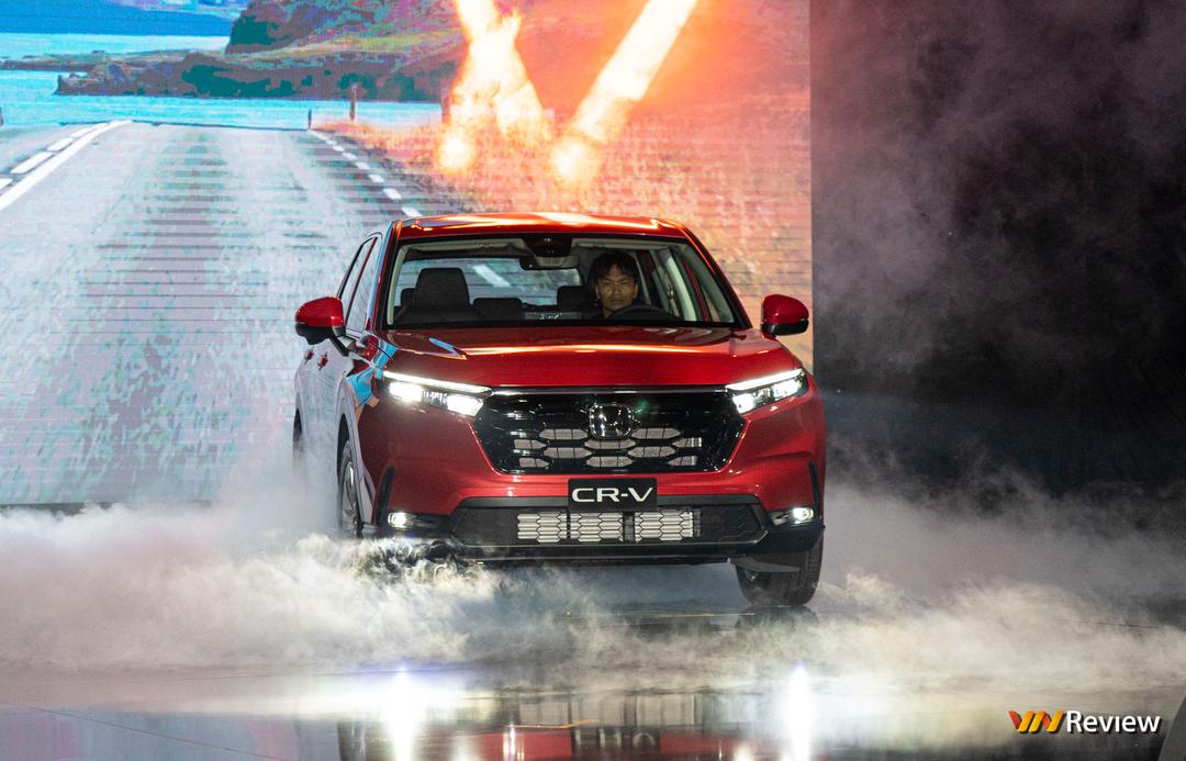 Honda CR-V ra mắt thị trường Việt Nam: Bổ sung phiên bản Hybrid, mức giá từ 1,109 tỷ đồng Honda CR-V ra mắt thị trường Việt Nam: Bổ sung phiên bản Hybrid, mức giá từ 1,109 tỷ đồng