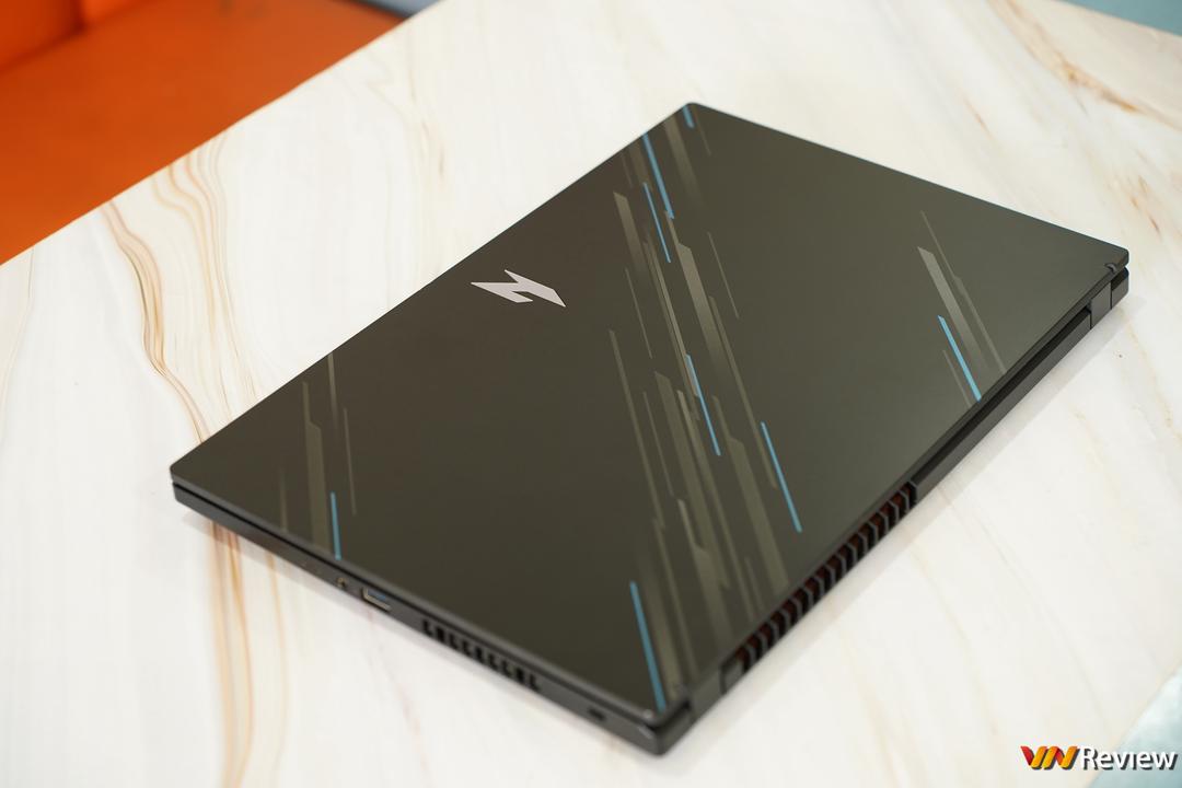 Đánh giá Acer Nitro V 15: liệu có xứng danh laptop gaming “quốc dân”? Đánh giá Acer Nitro V 15: liệu có xứng danh laptop gaming “quốc dân”?