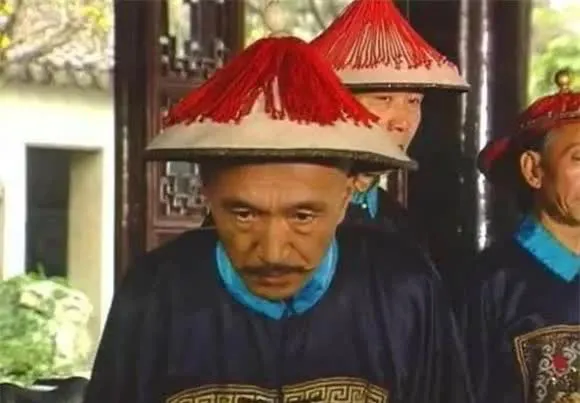 Chơi cờ thắng bị vua Càn Long đòi lấy mạng, tể tướng Lưu gù đã làm gì để thoát nạn? Chơi cờ thắng bị vua Càn Long đòi lấy mạng, tể tướng Lưu gù đã làm gì để thoát nạn?