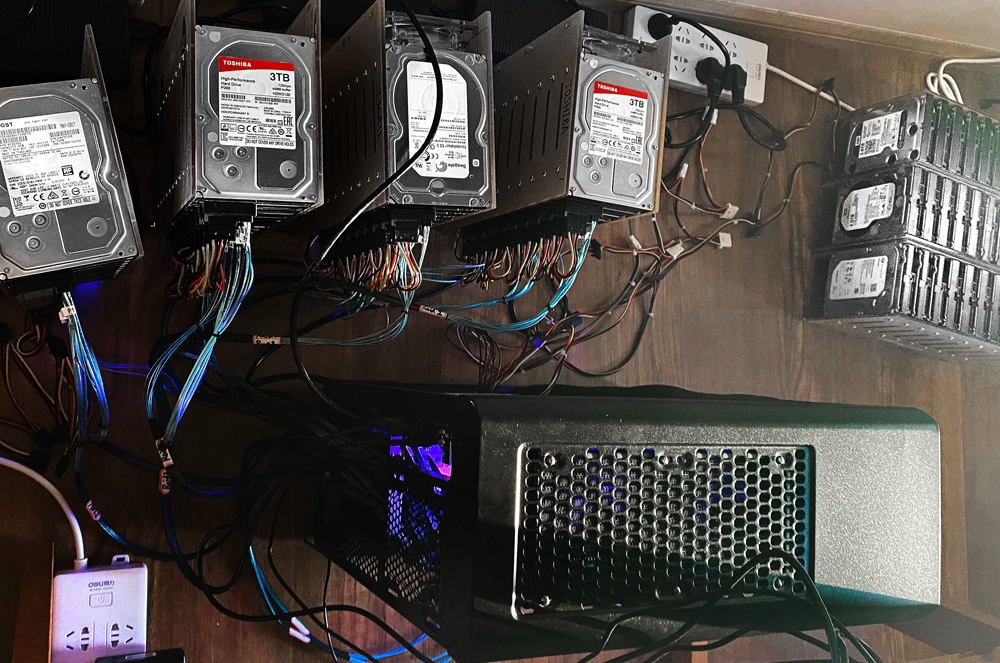 Thợ đào tiền mã hoá Chia ve sầu thoát xác, bán SSD cũ dưới mác hàng mới Thợ đào tiền mã hoá Chia ve sầu thoát xác, bán SSD cũ dưới mác hàng mới