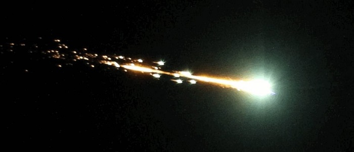 Đang say giấc nồng thì thiên thạch hàng tỷ năm tuổi rơi trúng giường ngủ! Đang say giấc nồng thì thiên thạch hàng tỷ năm tuổi rơi trúng giường ngủ!