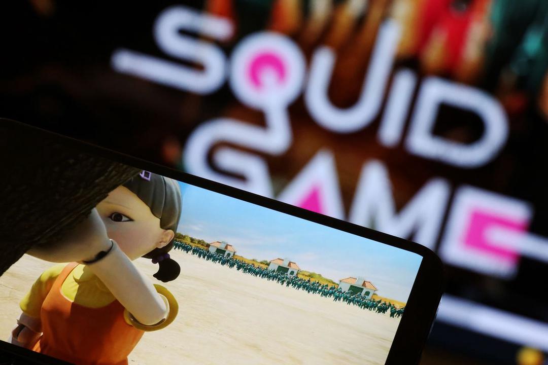 Báo Triều Tiên khen ngợi “Squid Game” đã lột trần bản chất xã hội Hàn Quốc Báo Triều Tiên khen ngợi “Squid Game” đã lột trần bản chất xã hội Hàn Quốc