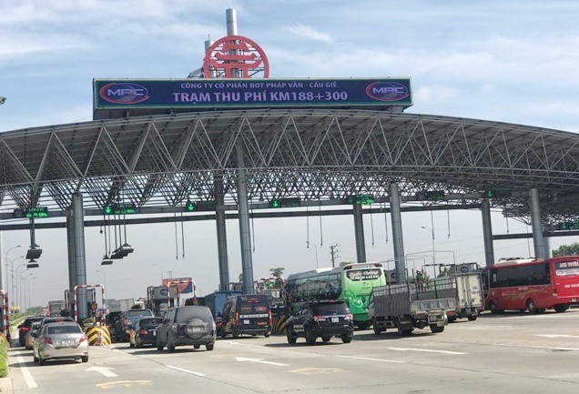 Hà Nội dự kiến lập 87 trạm thu phí ô tô vào nội đô để giảm ùn tắc Hà Nội dự kiến lập 87 trạm thu phí ô tô vào nội đô để giảm ùn tắc