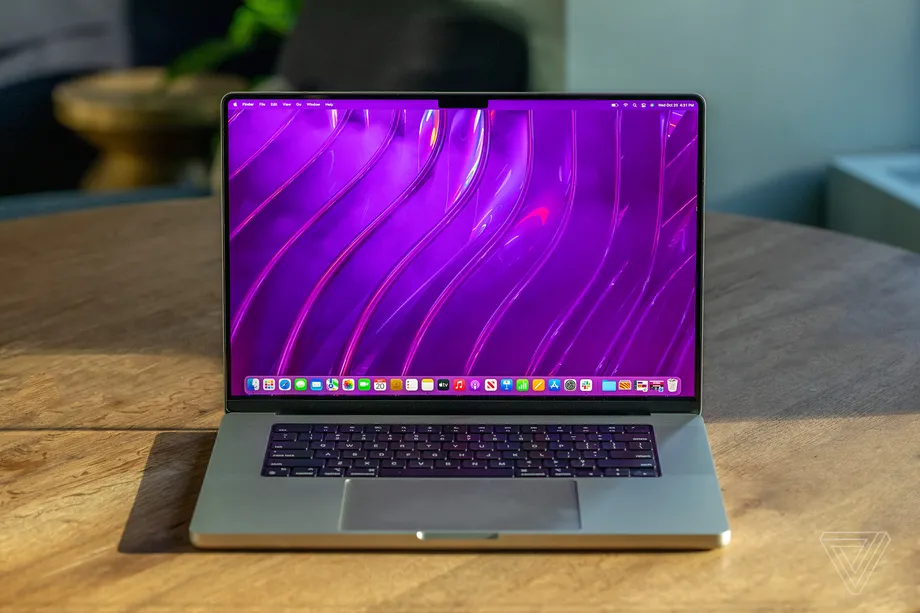 Chính Apple cũng quên rằng MacBook Pro mới có tai thỏ? Chính Apple cũng quên rằng MacBook Pro mới có tai thỏ?