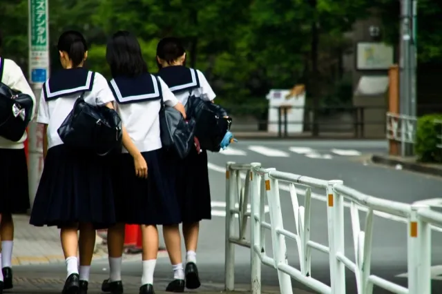 Trường học ở Tokyo sắp bãi bỏ 5 quy định đồng phục gây tranh cãi Trường học ở Tokyo sắp bãi bỏ 5 quy định đồng phục gây tranh cãi