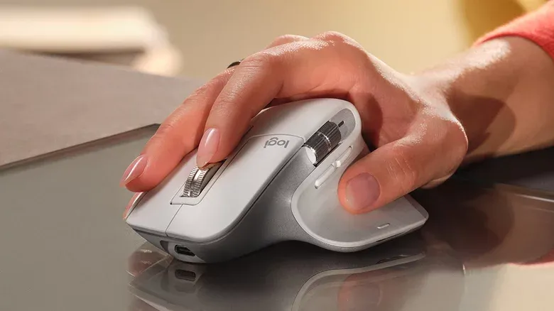 Logitech ra mắt bàn phím cơ MX Mechanical cùng chuột MX Master 3S Logitech ra mắt bàn phím cơ MX Mechanical cùng chuột MX Master 3S