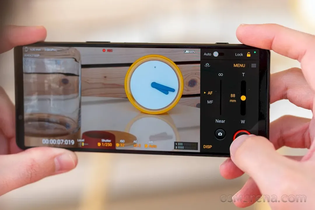 Sony Xperia 1 IV có giá từ 29 triệu đồng tại Trung Quốc, bộ sạc bán riêng 350.000 đồng Sony Xperia 1 IV có giá từ 29 triệu đồng tại Trung Quốc, bộ sạc bán riêng 350.000 đồng