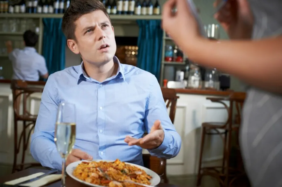 Khó mở lời khi nói chuyện tế nhị, đây có thể là những cách giúp bạn Khó mở lời khi nói chuyện tế nhị, đây có thể là những cách giúp bạn