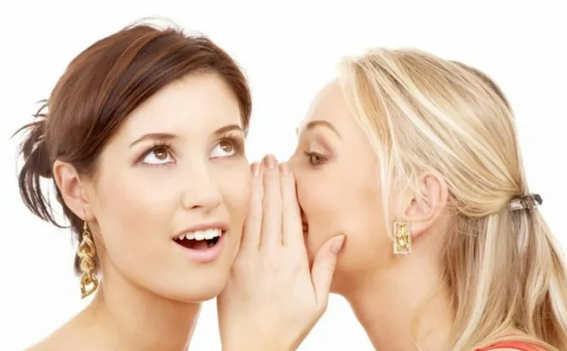 Không phải lúc nào che giấu cũng tốt, hãy dũng cảm thú nhận bí mật với bạn thân Không phải lúc nào che giấu cũng tốt, hãy dũng cảm thú nhận bí mật với bạn thân