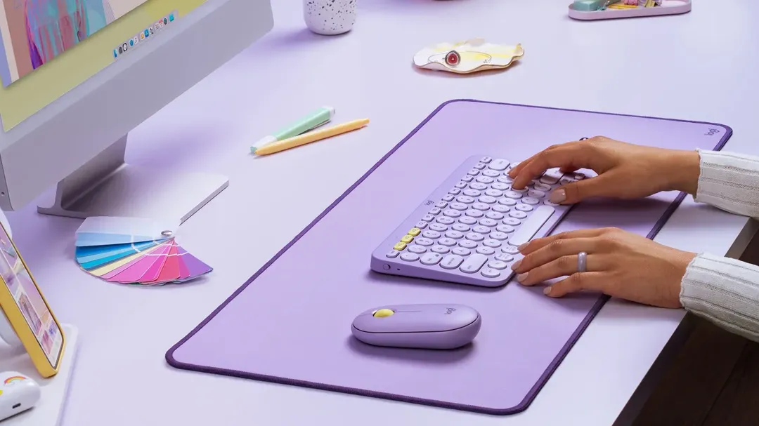 Logitech ra thêm nhiều phiên bản màu mới cho bộ đôi chuột phím “không đuôi” Pebble M350 và K380 tại Việt Nam, giá không đổi Logitech ra thêm nhiều phiên bản màu mới cho bộ đôi chuột phím “không đuôi” Pebble M350 và K380 tại Việt Nam, giá không đổi