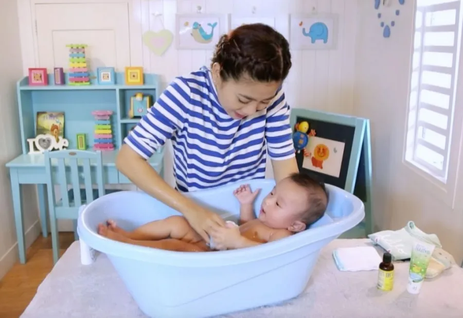 Vì sao trẻ bị ngứa da khi vào đông? Cách xử lý khi trẻ bị ngứa da vào mùa đông Vì sao trẻ bị ngứa da khi vào đông? Cách xử lý khi trẻ bị ngứa da vào mùa đông