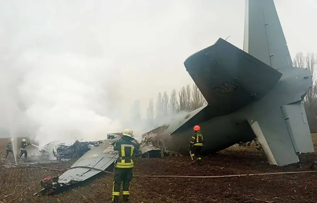 Bí ẩn về chiến tranh Nga-Ukraine - Tại sao Putin không ra lệnh ném bom Dinh Tổng thống Ukraine và các mục tiêu khác? Bí ẩn về chiến tranh Nga-Ukraine - Tại sao Putin không ra lệnh ném bom Dinh Tổng thống Ukraine và các mục tiêu khác?