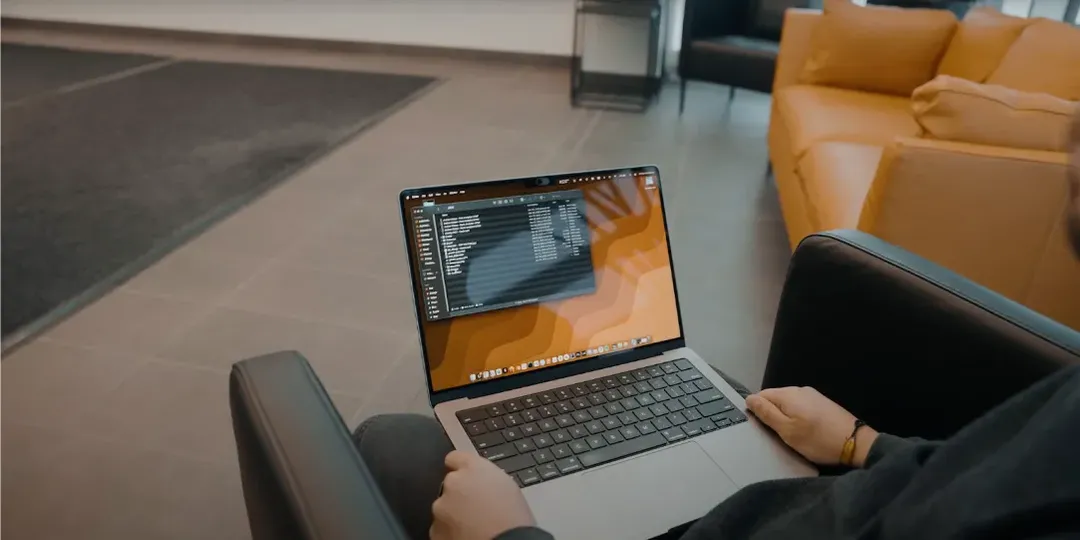 Đánh Giá MacBook Pro 2021 sau 1 năm sử dụng: Vẫn quá ấn tượng Đánh Giá MacBook Pro 2021 sau 1 năm sử dụng: Vẫn quá ấn tượng