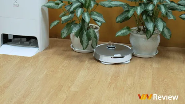 Đánh giá robot hút bụi lau nhà Ecovacs Deebot T20 OMNI: Quản gia đích thực cho ngôi nhà của bạn Đánh giá robot hút bụi lau nhà Ecovacs Deebot T20 OMNI: Quản gia đích thực cho ngôi nhà của bạn