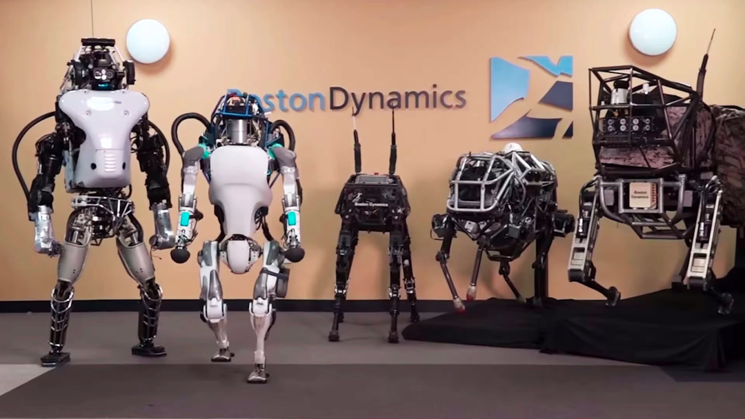 Robot hình người đình đám Atlas của Boston Dynamics bất ngờ bị tuyên bố ngừng phát triển Robot hình người đình đám Atlas của Boston Dynamics bất ngờ bị tuyên bố ngừng phát triển
