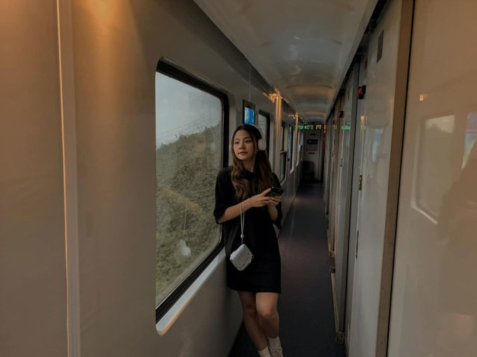 Tàu hỏa du lịch qua Đà Nẵng, Phú Yên dịp lễ hết cả ghế nhựa, máy bay sắp đạt 100% tỷ lệ lấp chỗ dù vé đắt đỏ Tàu hỏa du lịch qua Đà Nẵng, Phú Yên dịp lễ hết cả ghế nhựa, máy bay sắp đạt 100% tỷ lệ lấp chỗ dù vé đắt đỏ