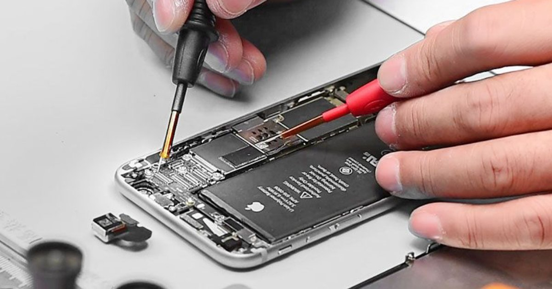 Apple sắp cho sửa chữa iPhone bằng linh kiện đã qua sử dụng kiểu “hàng zin bóc máy” Apple sắp cho sửa chữa iPhone bằng linh kiện đã qua sử dụng kiểu “hàng zin bóc máy”