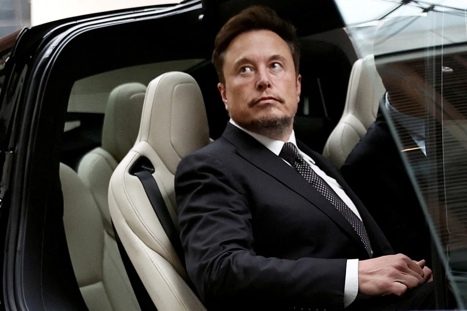 Được Elon Musk kết bạn làm quen rồi tán tỉnh, cô gái Hàn Quốc nhận cái kết phũ phàng Được Elon Musk kết bạn làm quen rồi tán tỉnh, cô gái Hàn Quốc nhận cái kết phũ phàng