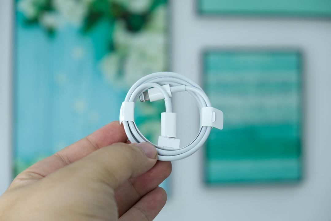 Đánh giá iPhone 13 Pro Max: Siêu phẩm không dành cho số đông Đánh giá iPhone 13 Pro Max: Siêu phẩm không dành cho số đông
