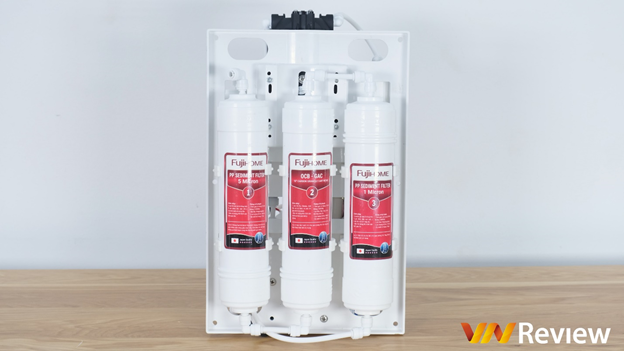 Trên tay nhanh máy lọc nước RO Hydrogen Fujihome RO-F09R: 5 cấp lọc, có tủ cường lực, giá 4,9 triệu đồng Trên tay nhanh máy lọc nước RO Hydrogen Fujihome RO-F09R: 5 cấp lọc, có tủ cường lực, giá 4,9 triệu đồng