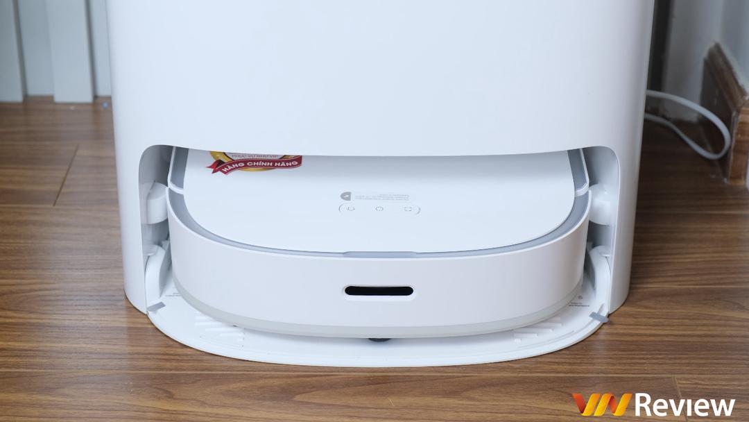 Đánh giá Dreame Bot W10: Hóa giải được vấn đề cả làng robot đầu hàng Đánh giá Dreame Bot W10: Hóa giải được vấn đề cả làng robot đầu hàng