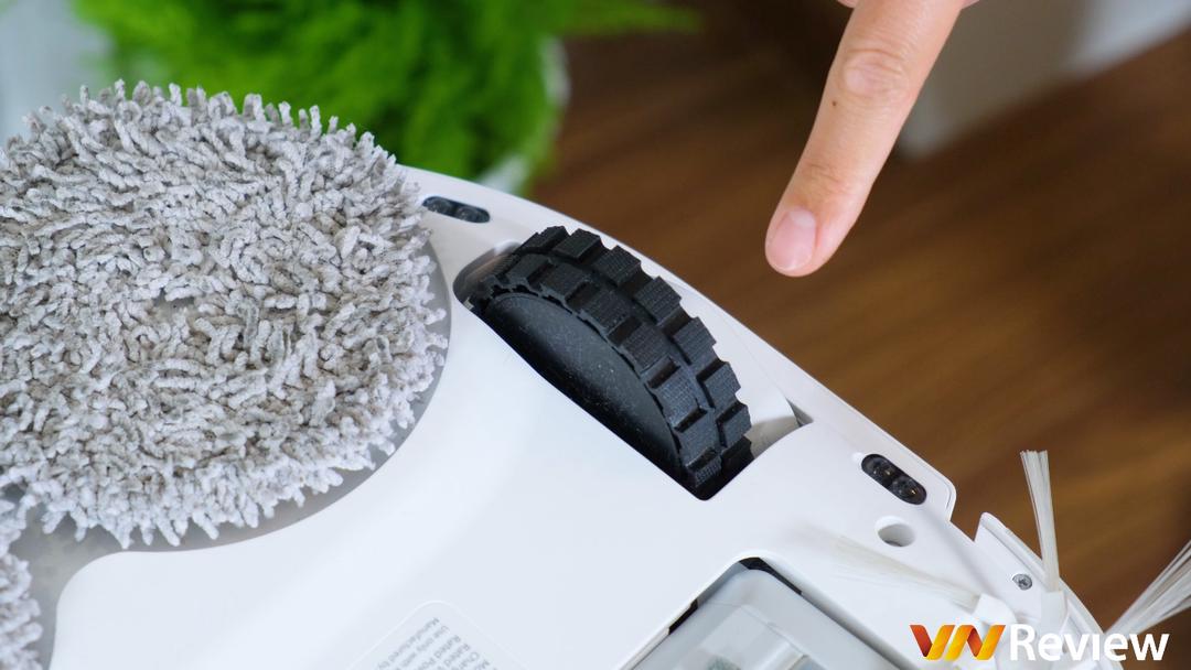 Đánh giá Dreame Bot W10: Hóa giải được vấn đề cả làng robot đầu hàng Đánh giá Dreame Bot W10: Hóa giải được vấn đề cả làng robot đầu hàng