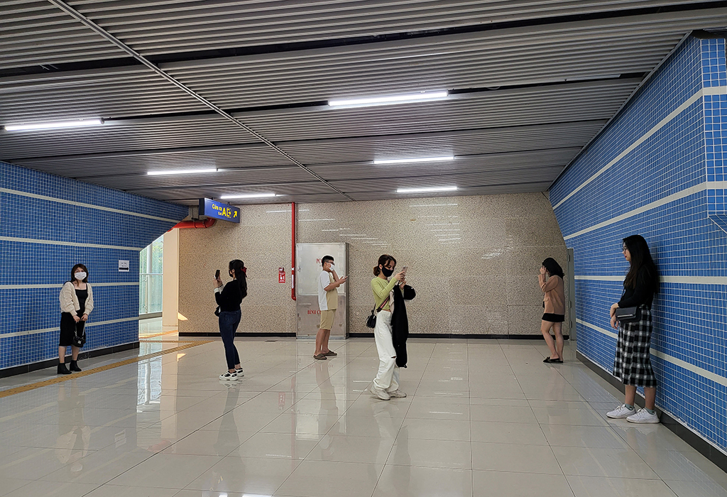 Một vòng tàu điện trên cao Cát Linh – Hà Đông Một vòng tàu điện trên cao Cát Linh – Hà Đông