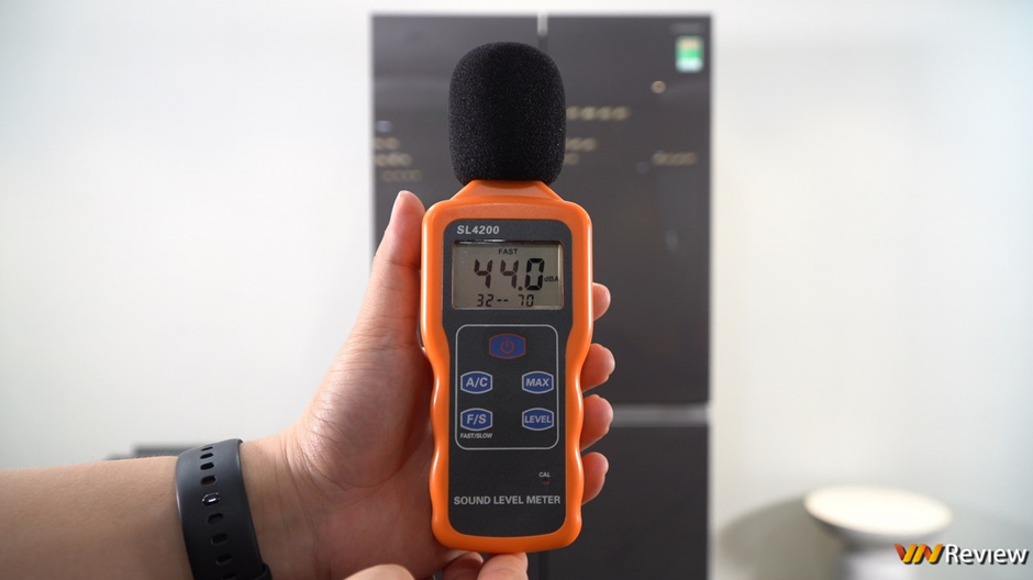 Đánh giá tủ lạnh Hitachi R-WB640VGV0: ngăn chân không độc đáo, nhiều tính năng hấp dẫn Đánh giá tủ lạnh Hitachi R-WB640VGV0: ngăn chân không độc đáo, nhiều tính năng hấp dẫn