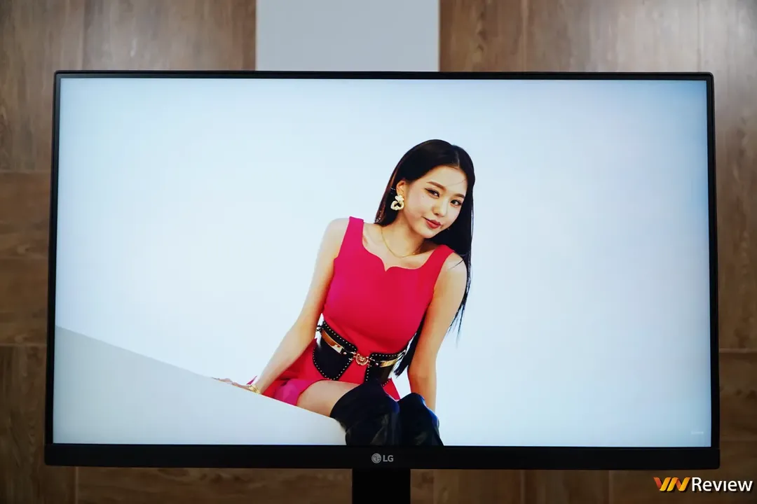 Đánh giá màn hình LG 24QP750: tưởng chuyên công việc nhưng lại “cân” tốt cả giải trí Đánh giá màn hình LG 24QP750: tưởng chuyên công việc nhưng lại “cân” tốt cả giải trí