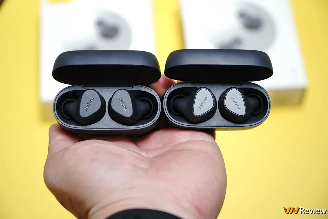 Đánh giá Jabra Elite 2 và Jabra Elite 3: cắt giảm hợp lý để có mức giá dễ tiếp cận Đánh giá Jabra Elite 2 và Jabra Elite 3: cắt giảm hợp lý để có mức giá dễ tiếp cận