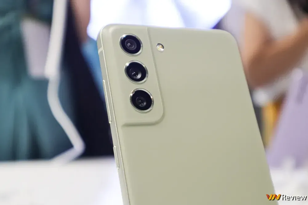 5 điểm nổi bật nhất của Samsung Galaxy S21 FE 5 điểm nổi bật nhất của Samsung Galaxy S21 FE