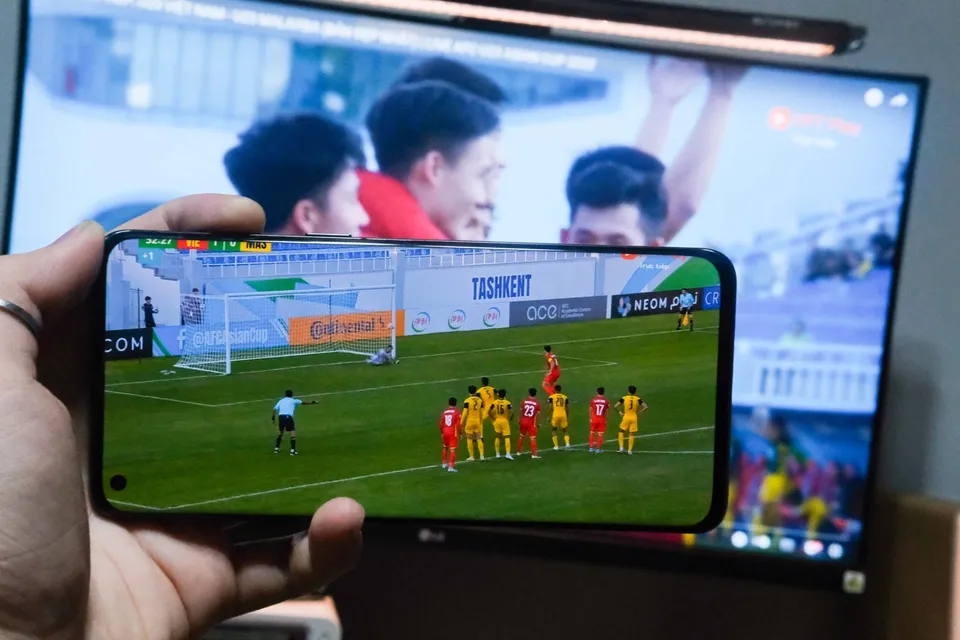 Cách xem bóng đá trên TV luôn được ăn mừng sớm hơn hàng xóm Cách xem bóng đá trên TV luôn được ăn mừng sớm hơn hàng xóm