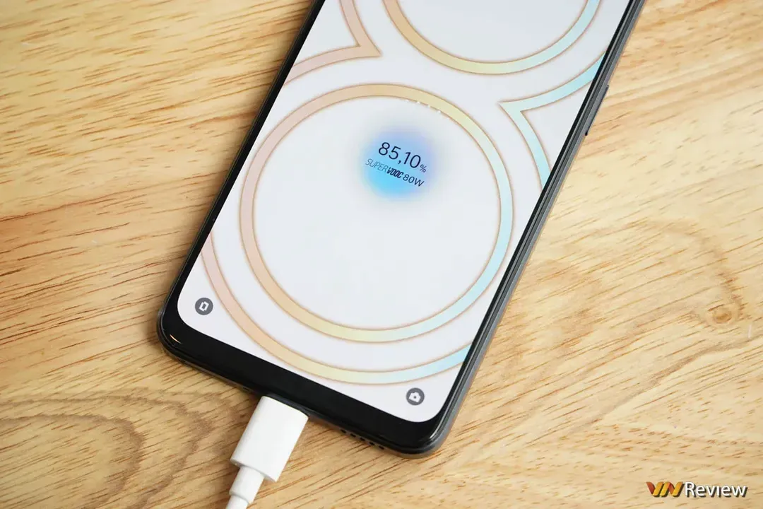 Đánh giá Oppo Reno8 5G: smartphone cho người trọng thiết kế, camera và sạc nhanh Đánh giá Oppo Reno8 5G: smartphone cho người trọng thiết kế, camera và sạc nhanh